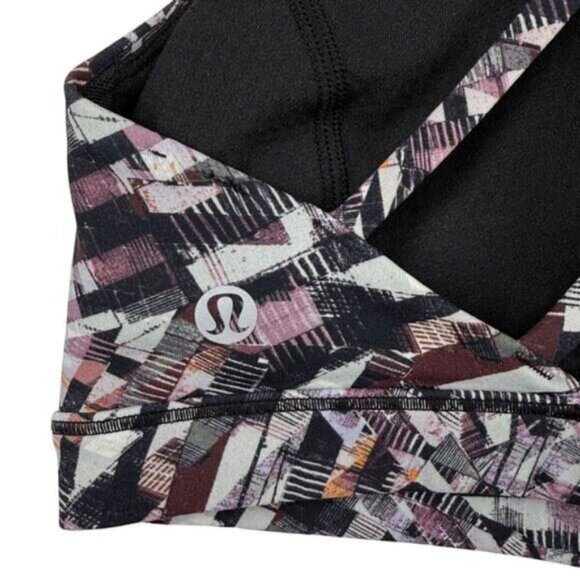 Lululemon Free To Be Serene Bra C/D Cup In Kaleidoscopic Pink Multi Size 4 - Picture 6 of 7
